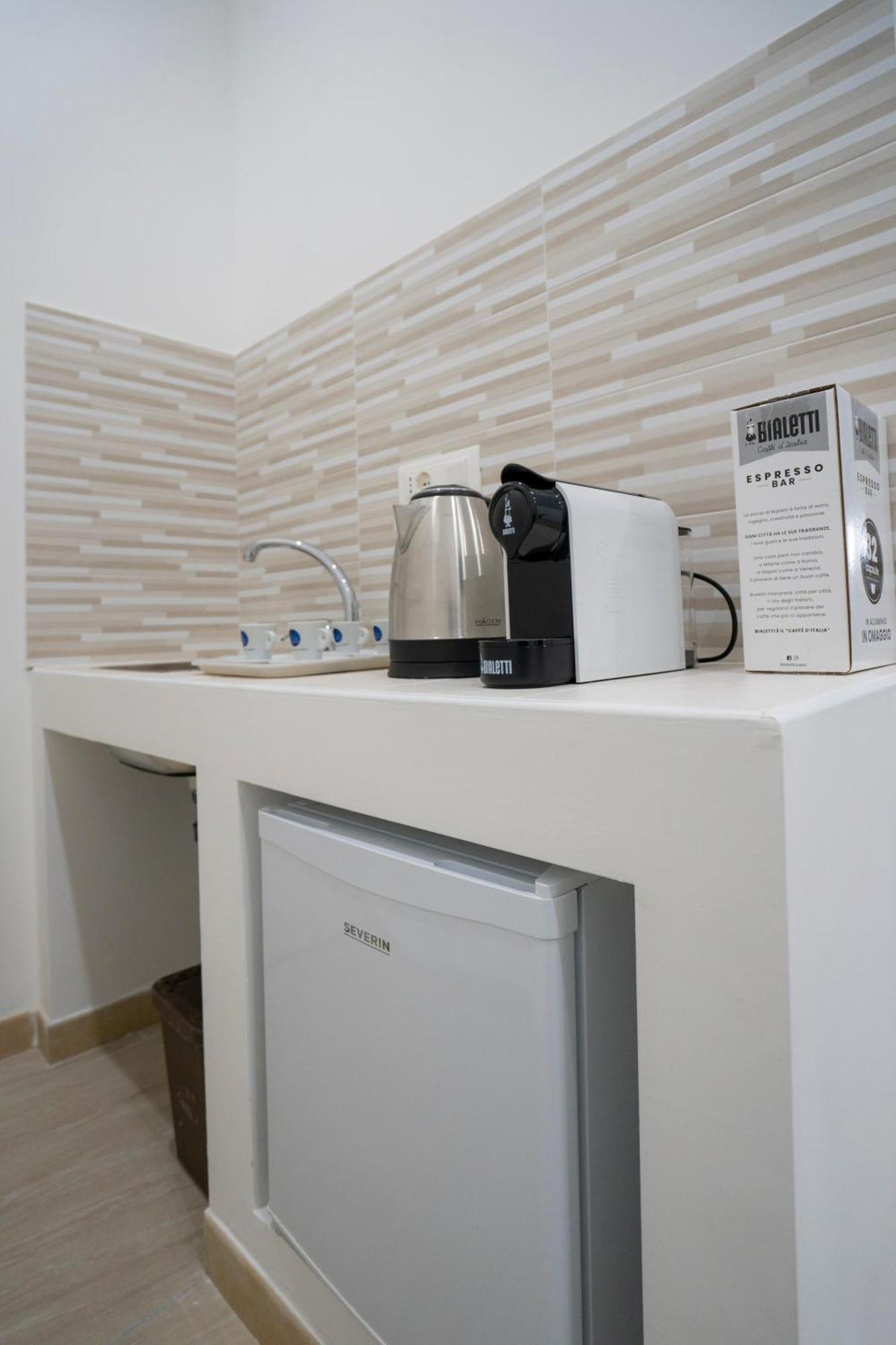 Saverio'S Apartment โตรเปอา ภายนอก รูปภาพ