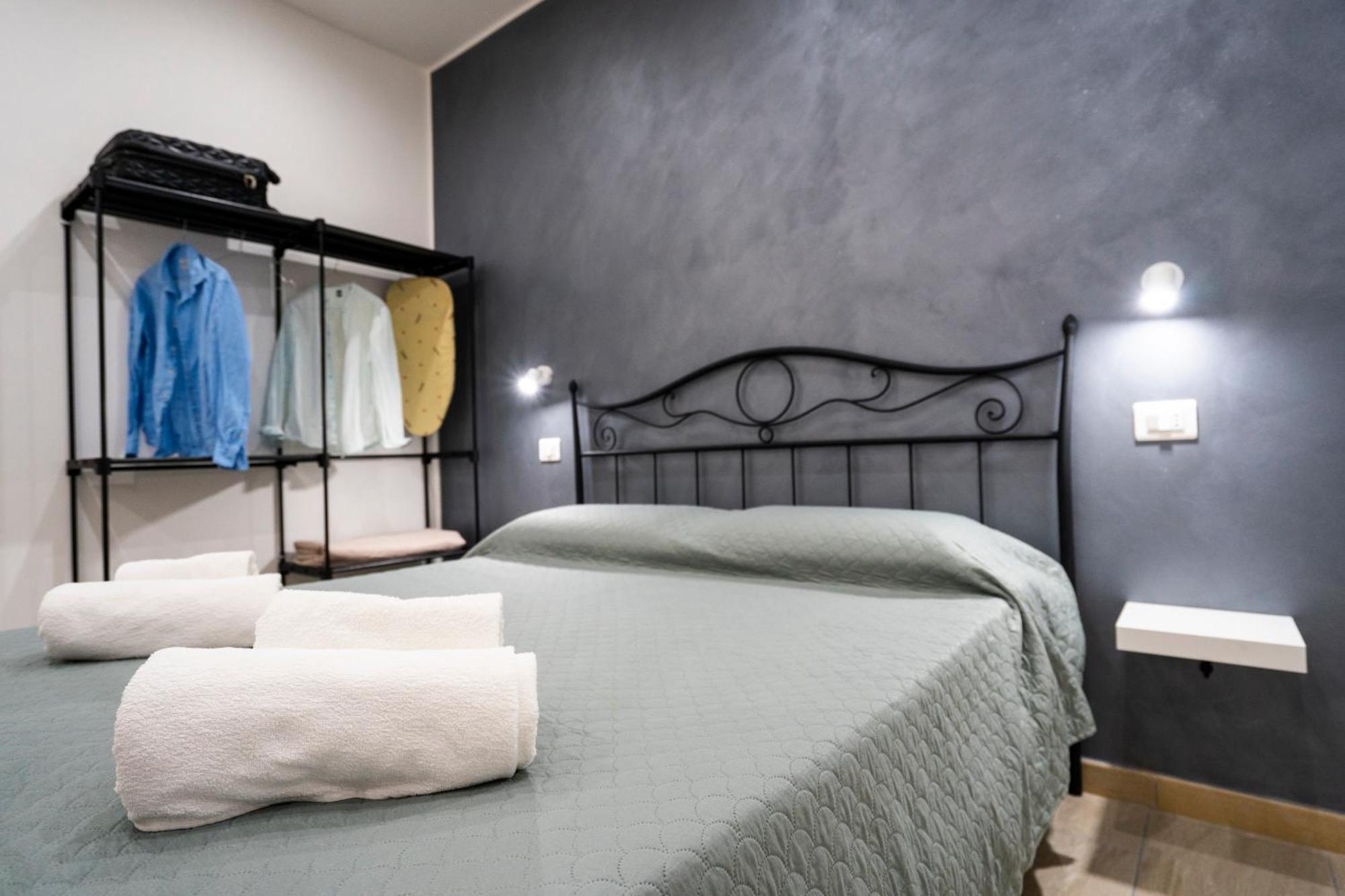 Saverio'S Apartment โตรเปอา ภายนอก รูปภาพ